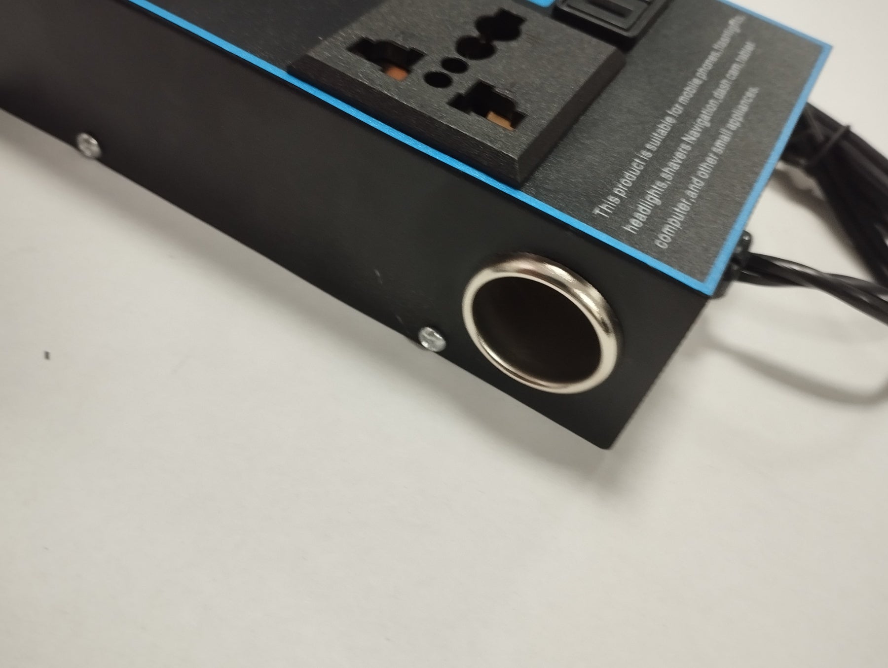 Мултифункционален Инвертор преобразувател на напрежение от 12V на 220V - 1600W