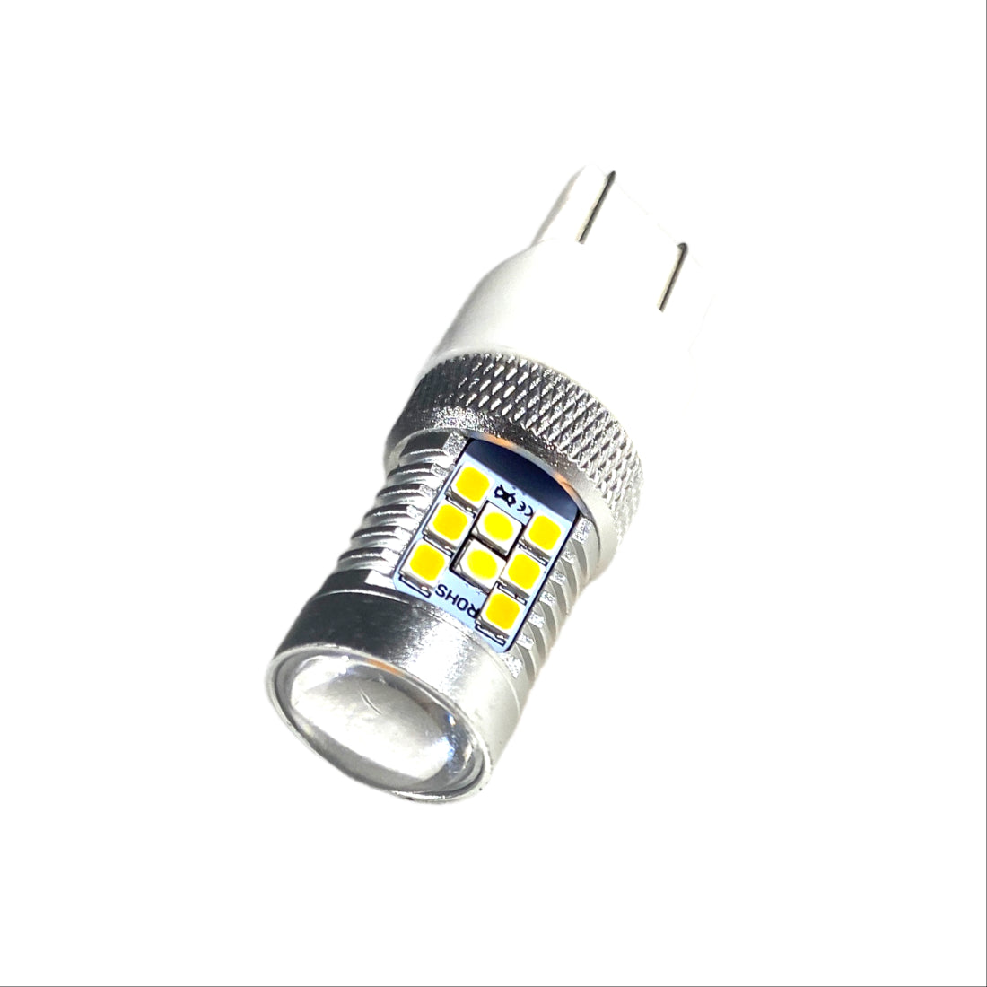 ДИОДНА КРУШКА T20 С 28 ДИОДА 2835 И ЛУПА - КОМБИНИРАНА ЗА МИГАЧ И ДНЕВНИ СВЕТЛИНИ