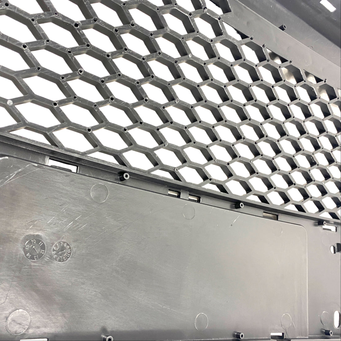 Решетка без емблема за Audi A6 4F (2004-2008) - черна RS Look