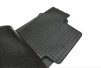 Гумени стелки за Toyota Avensis (2009+)