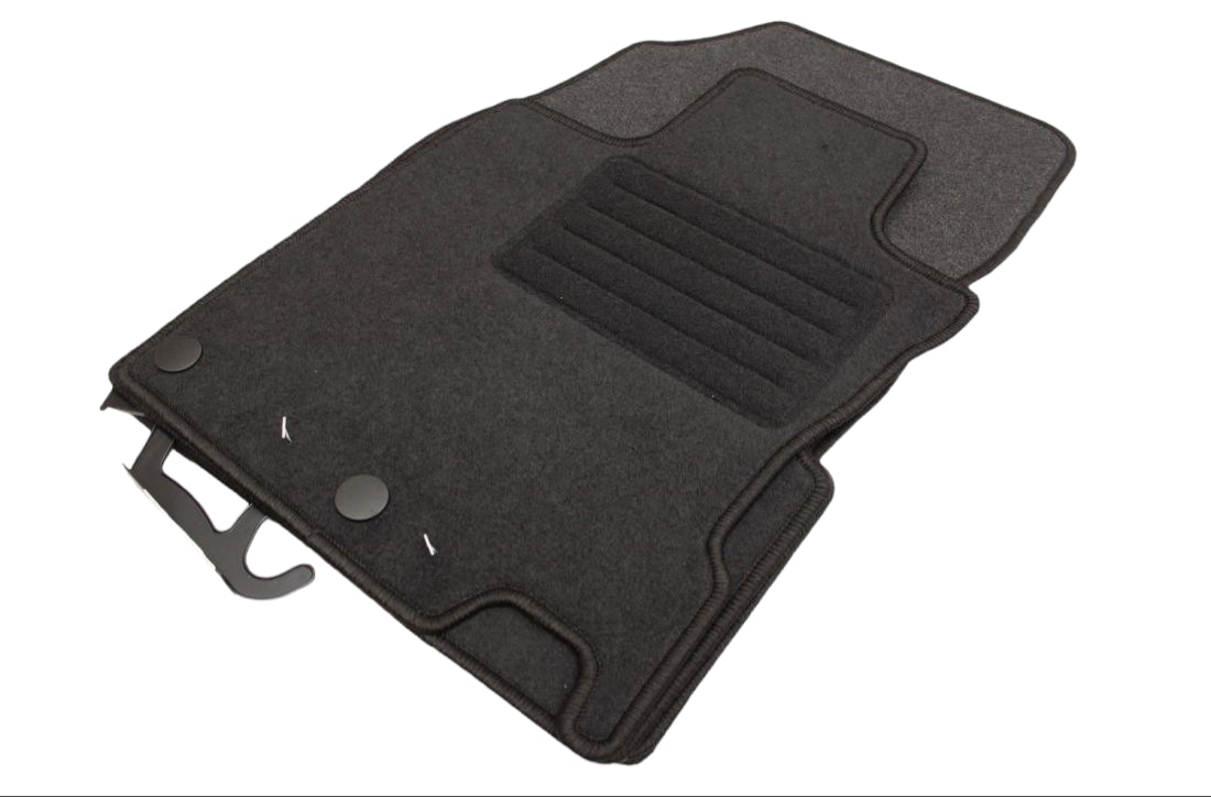 Мокетни стелки за Nissan Qashqai (2014+)