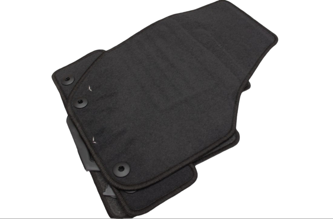 Мокетни стелки за Volvo V40 (2012+)