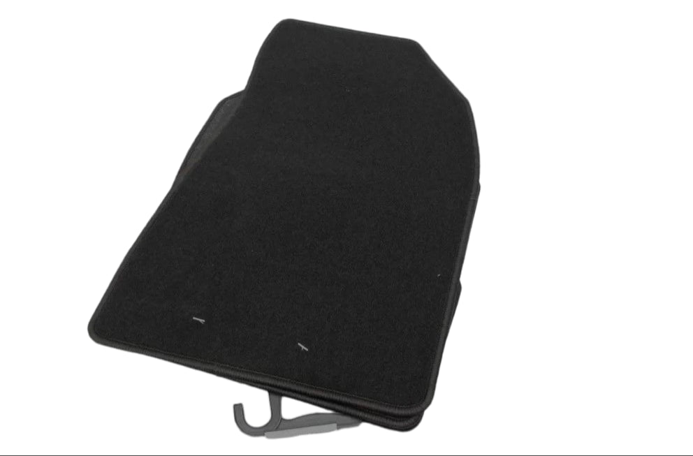 Мокетни стелки за Alfa Romeo Giulietta (2010+)