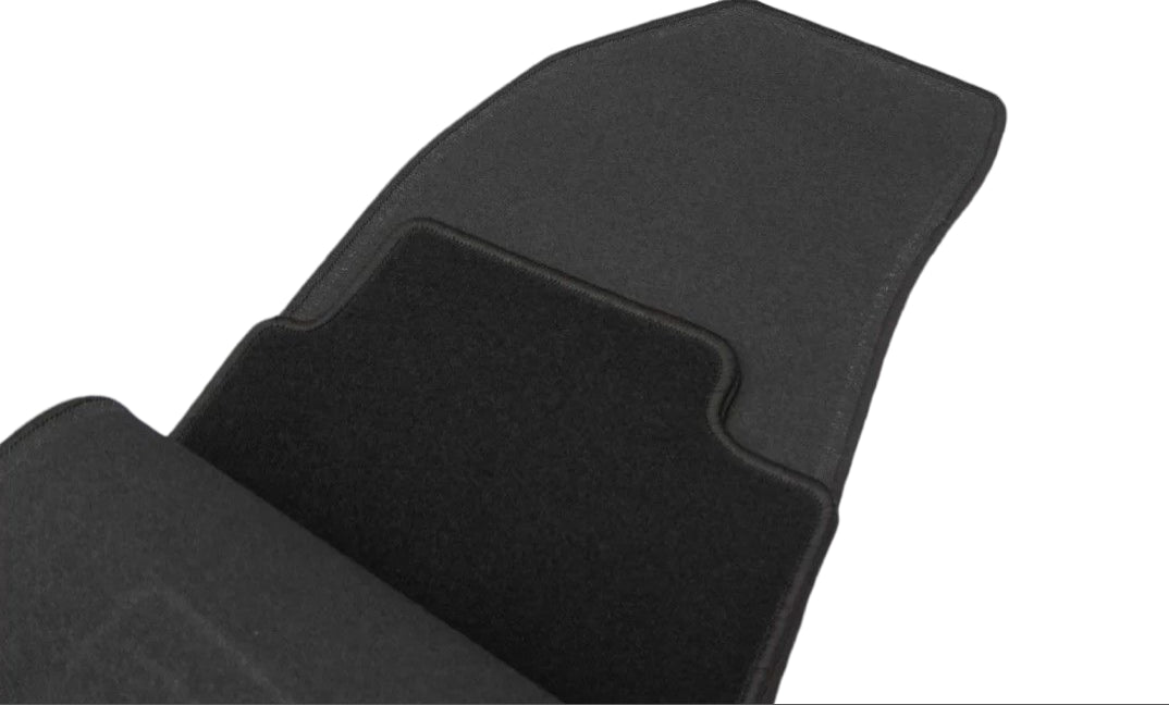 Мокетни стелки за Alfa Romeo Giulietta (2010+)