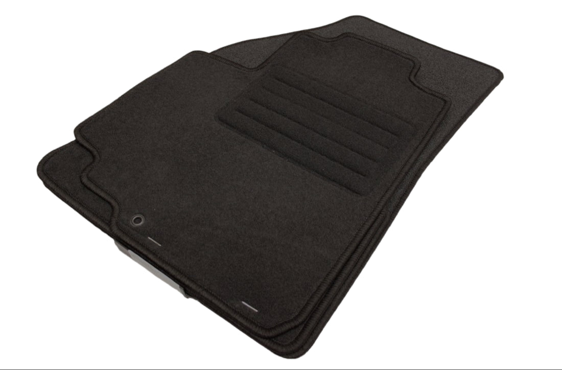 Мокетни стелки за Nissan Pixo (2009+)