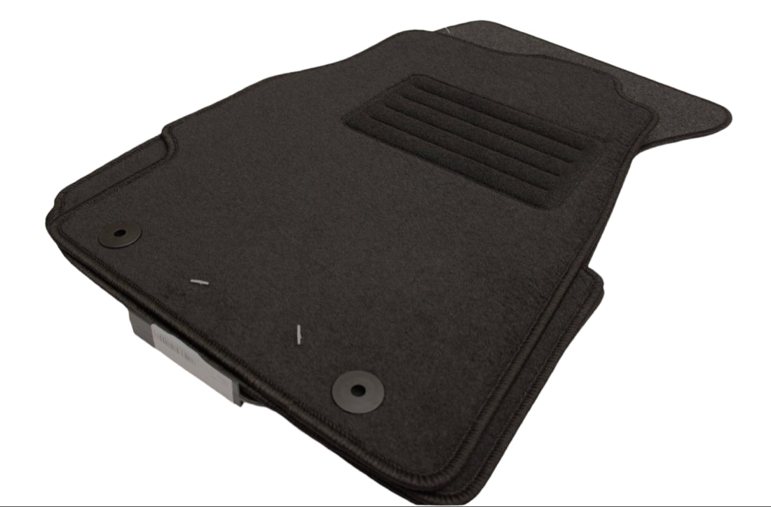 Мокетни стелки за Honda Civic 3 врати (1996-2001)