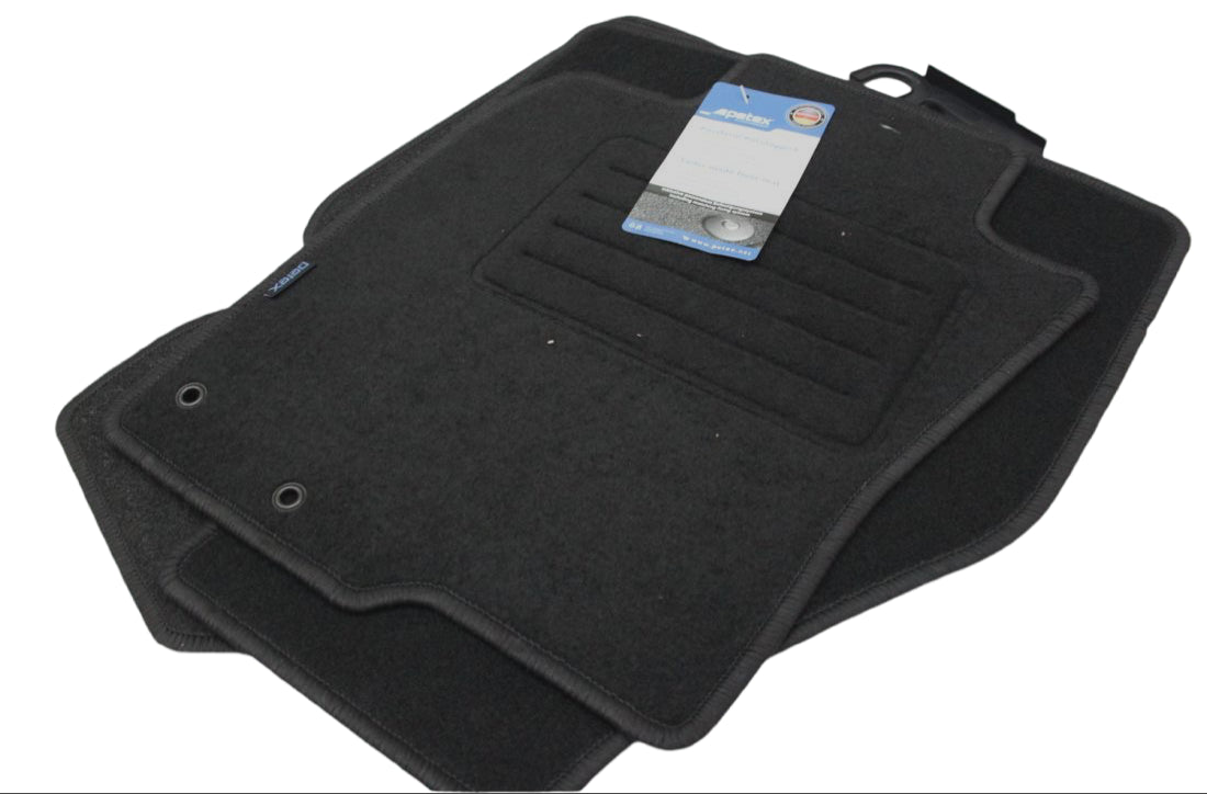 Мокетни стелки за Nissan Navara King Cab (2016+)