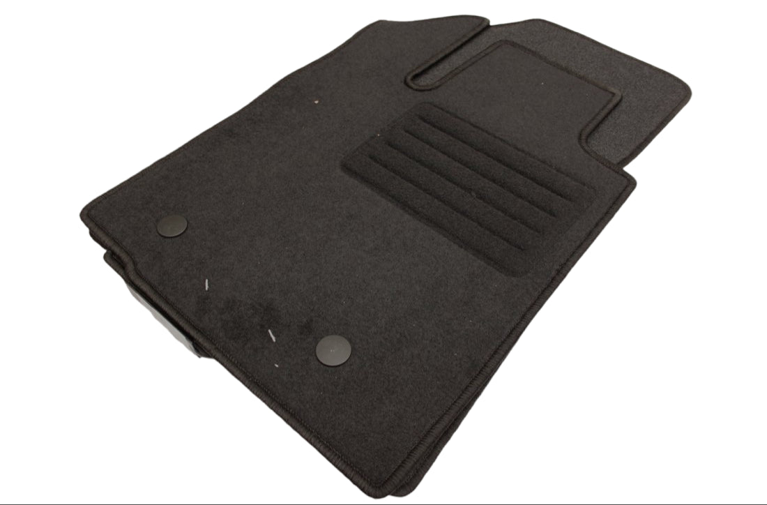 Мокетни стелки за Dacia Sandero (2008-2011)