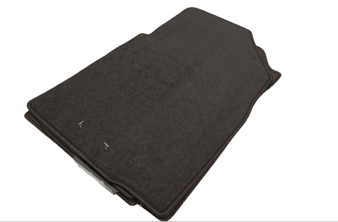 Мокетни стелки за Dacia Sandero (2008-2011)