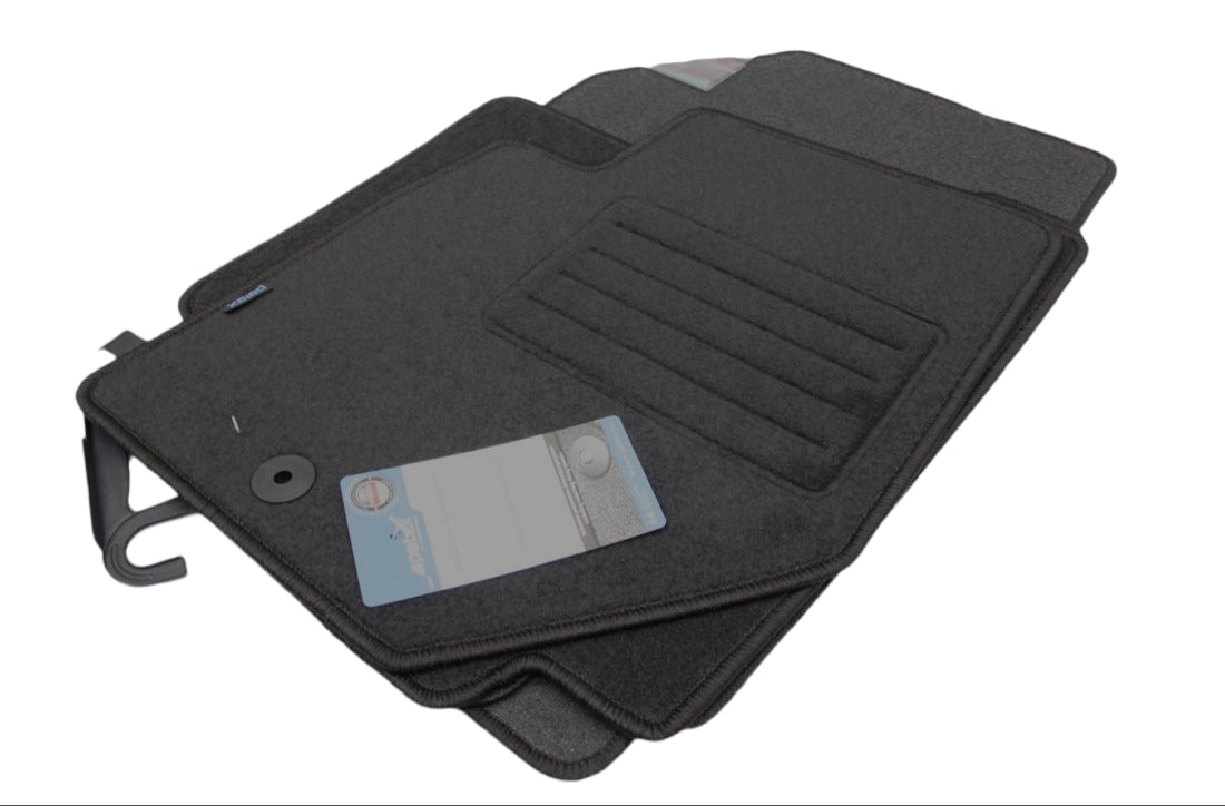 Мокетни стелки за Hyundai Terracan (2000-2006)