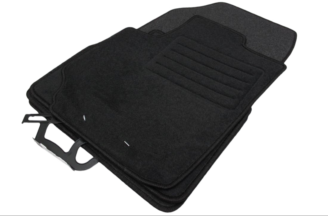 Мокетни стелки за Fiat Croma (2005-2011)