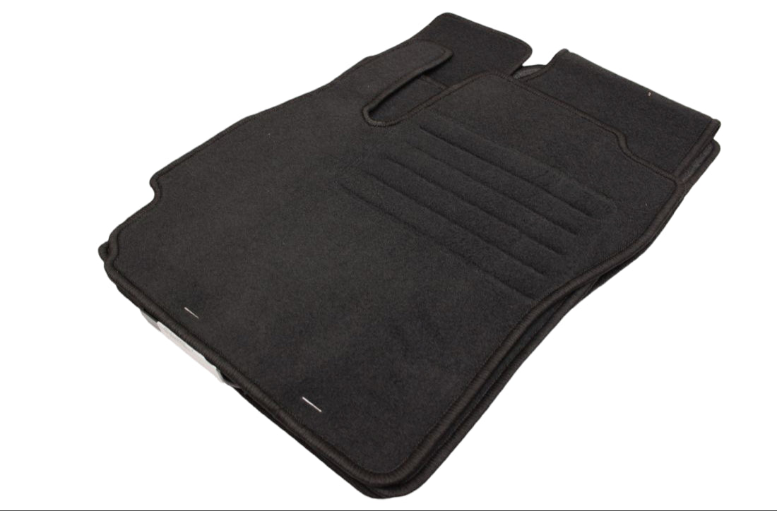 Мокетни стелки за Mazda 5 (2005-2010)