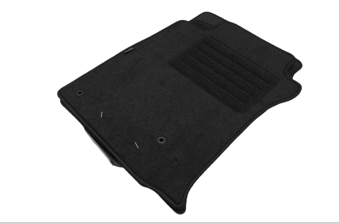 Мокетни стелки за Toyota Land Cruiser J120 (2003-2009) / J150 (2009+) 3 doors