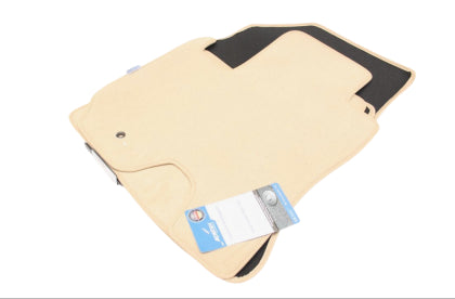 Мокетни стелки за Toyota Rav4 5 врати (2003-2006) бежов