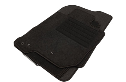 Мокетни стелки за Mitsubishi L200 dub.cab (2006+)