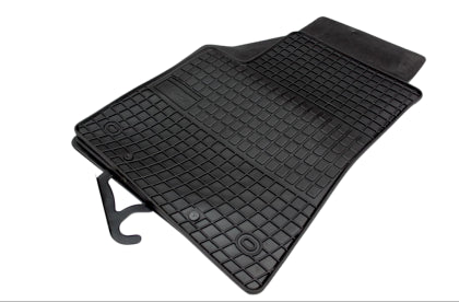 Гумени стелки за Jeep Cherokee (2014+)