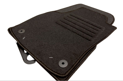 Мокетни стелки за Opel Astra H (2004+)