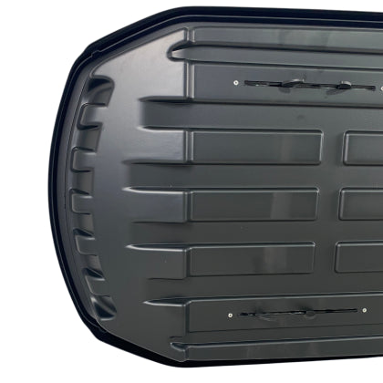 АВТОБОКС JUNIOR STRIKE 199X84X35CM С 85 MM КРЕПЕЖИ,С ДВУСТРАННО ОТВАРЯНЕ С КЛЮЧ, 440 ЛИТРА - ЧЕРЕН ГЛАНЦ