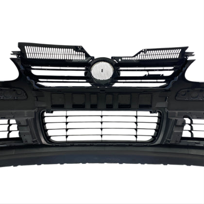 ПРЕДНА БРОНЯ ЗА VW GOLF 5 - R32 ДИЗАЙН С ЧЕРНА РЕШЕТКА