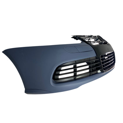 ПРЕДНА БРОНЯ ЗА VW GOLF 5 - R32 ДИЗАЙН С ЧЕРНА РЕШЕТКА