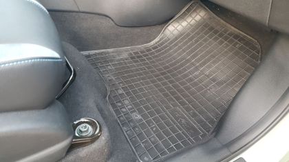 Гумени стелки за Nissan Leaf (2017+)