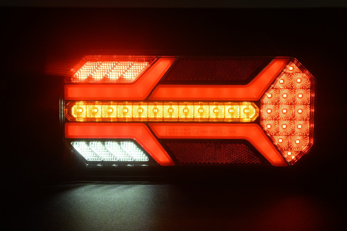Комплект LED ЛЕД Диодни Стопове, Динамичен Мигач, 7 Функции, 12/24V