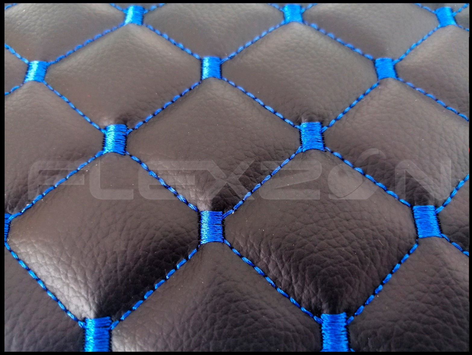 Черни Със Син Шев Кожени Стелки За Скания Р Scania R 2016, Автоматик, Две Пневматични Седалки, Еко Кожа, Лукс Качество