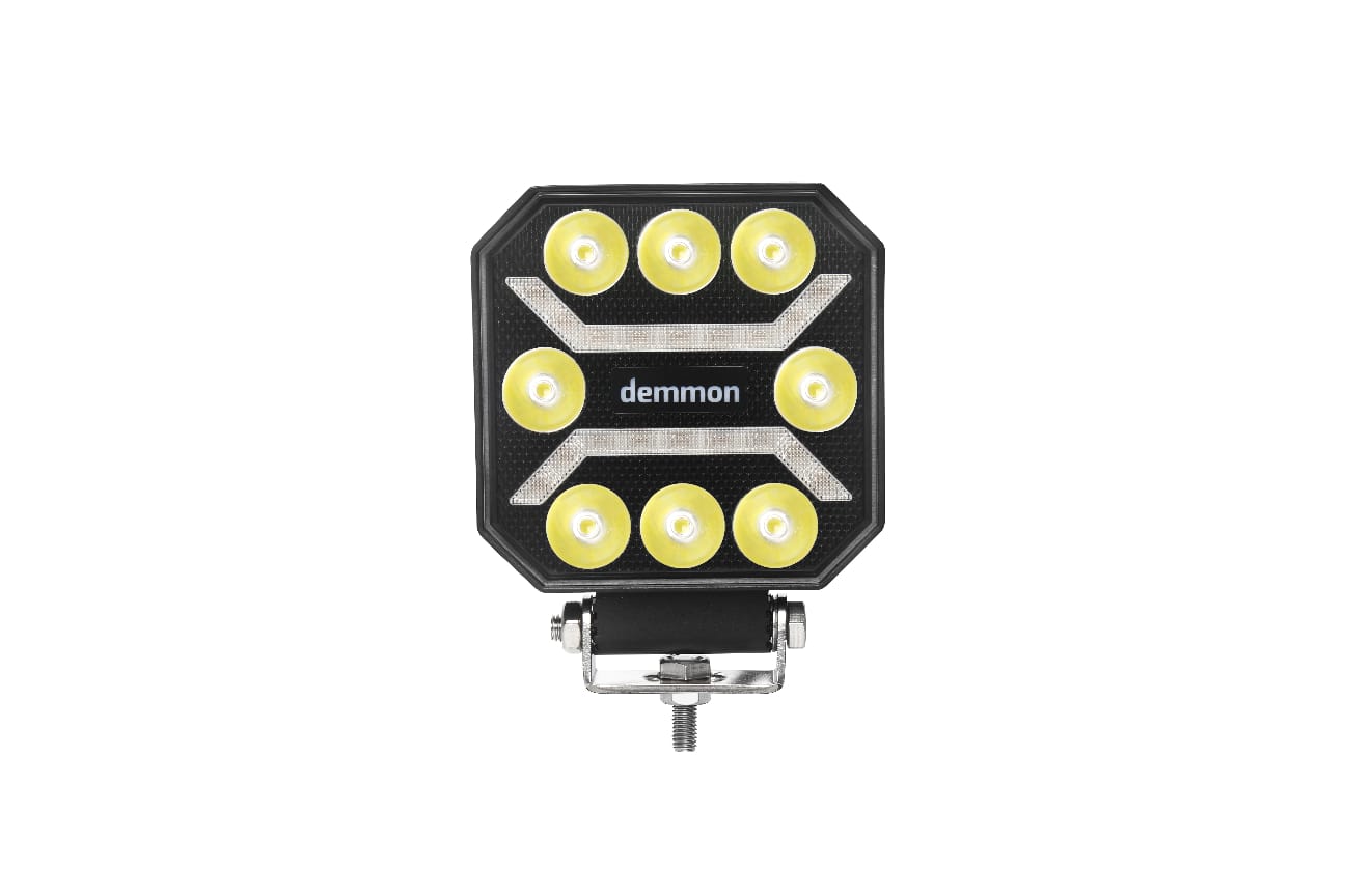 Универсална мощна LED ЛЕД диодна лампа халоген с 3 светлини бяла - жълта - червена 27W 12V - 24V за камион трактор ролбар АТВ джип земеделски и селскостопански машини и др. 110 x 110 x 37 mm E-mark E9