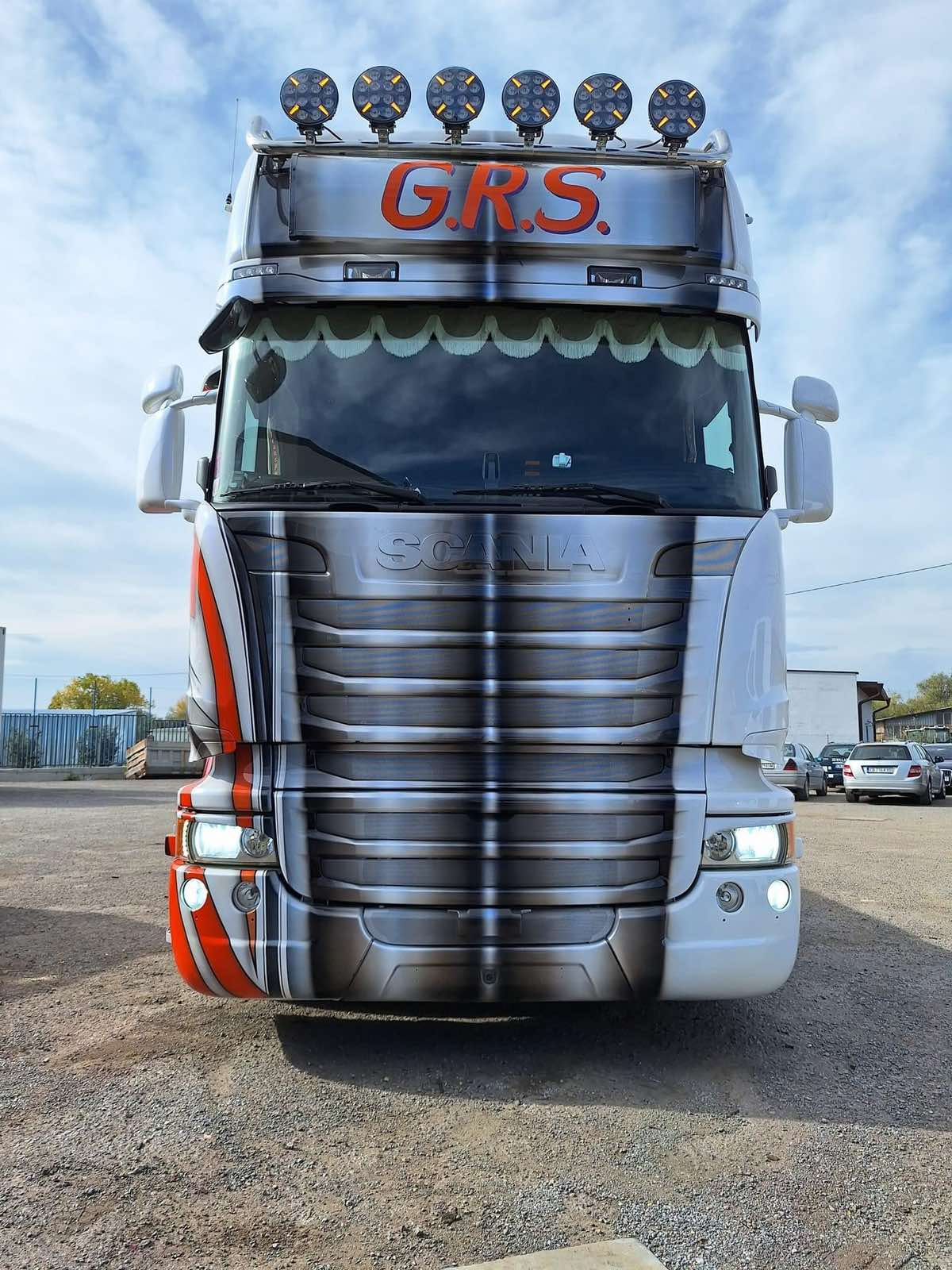 LED Диоден Халоген, Dark knight , Фар, с Жълт, Оранжев Габарит, Ø 218мм, 12V 24V, 12 Диода, За Джип, Камион, Трактор, Багер, Земеделски Машини и др.