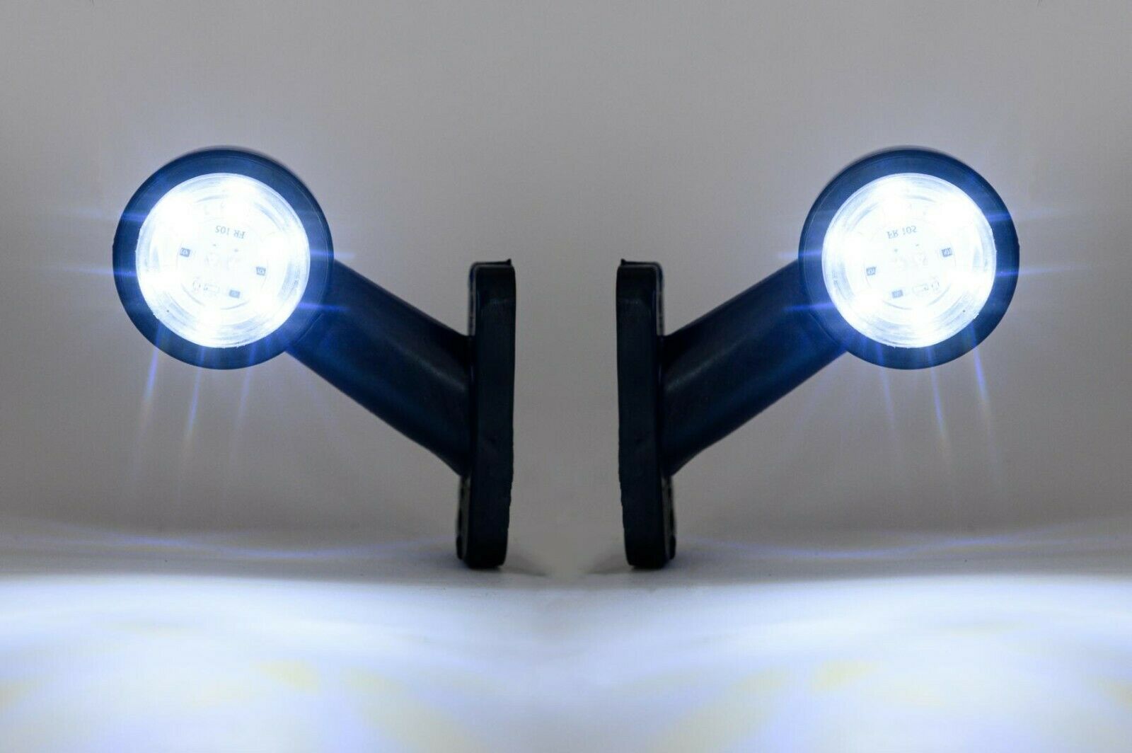 2x LED ЛЕД къси мини странични габаритни светлини тип рогче 12V 24V червено и бели за камион ремарке