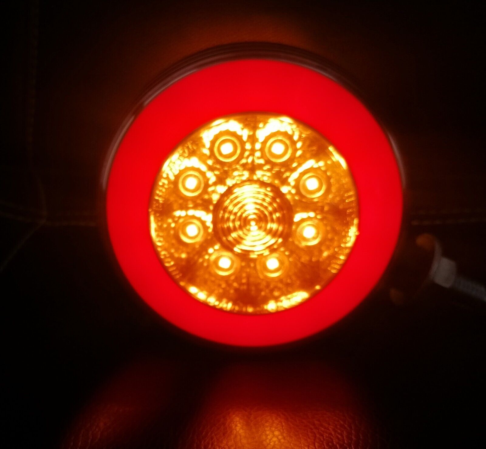 1 брой ЛЕД LED габарит за огледало ОБЕЦИ за камион 12-24V Scania Сканиа Volvo Волво MAN МАН DAF ДАФ Mercedes Мерцедес с ефект Неон Neon в оранжево-червено