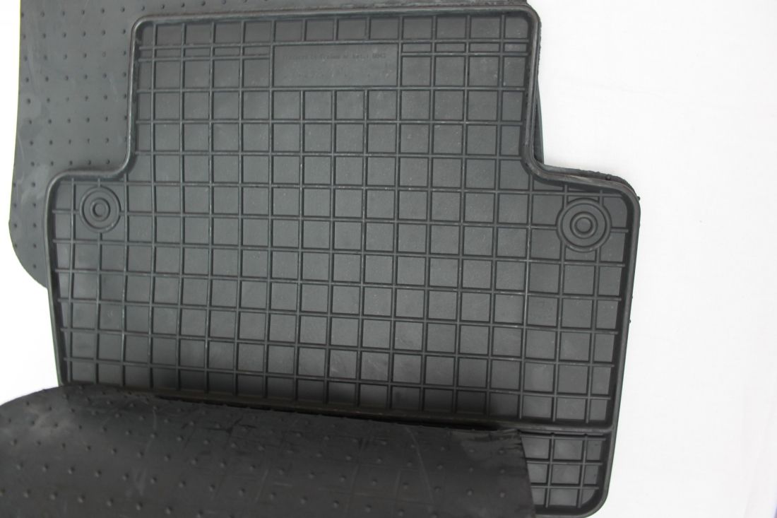 Гумени стелки за Volvo S60 / S80 / V70 / XC70 (2000-2007)