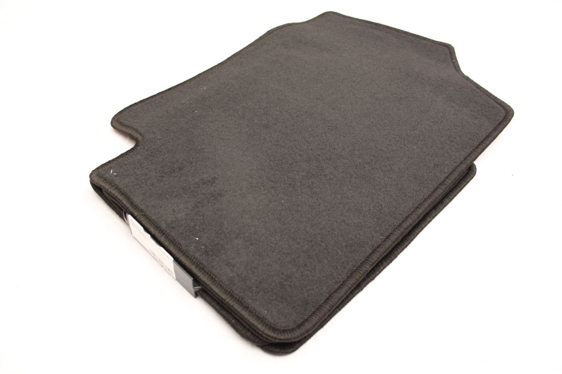 Мокетни стелки за Hyundai i20 (2009-2011)