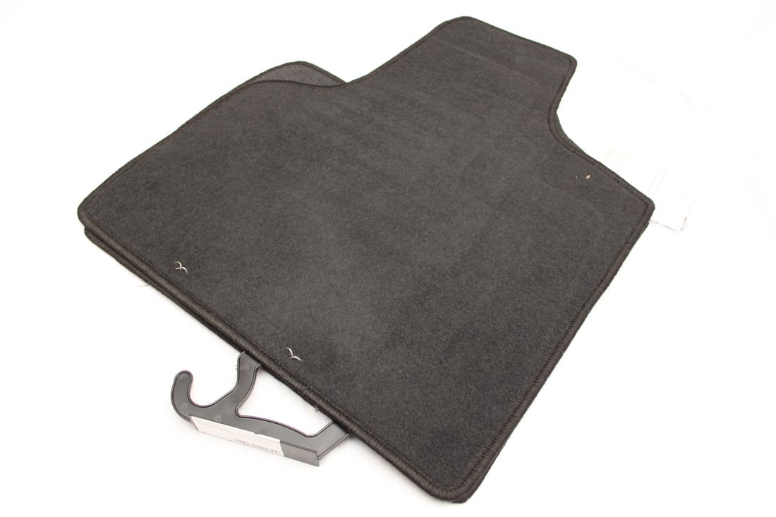 Мокетни стелки за Chrysler Voyager (2001-2008)