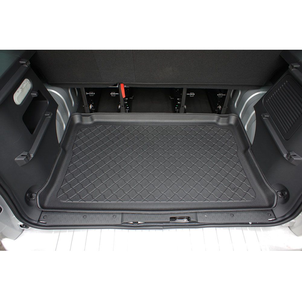 Гумирана стелка за багажник за Opel Vivaro B (2014+) Tour / Renault Traffic III (2014+) / Fiat Talento (2016+) Combi (L1) Short VAN 5d; passanger car (combi/tour); behind 3rd row of seats