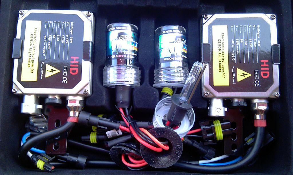 КСЕНОН КОМПЛЕКТ ЗА КЪСИ СВЕТЛИНИ H4 35W - без гаранция