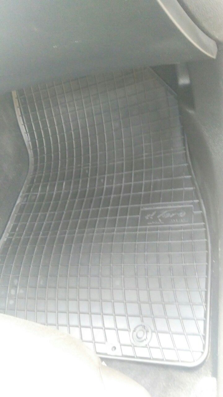 Гумени стелки за Opel Insignia  (2008+) / Chevrolet Malibu (2012+)