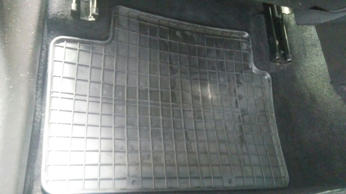 Гумени стелки за Opel Insignia (2008+) / Chevrolet Malibu (2012+)