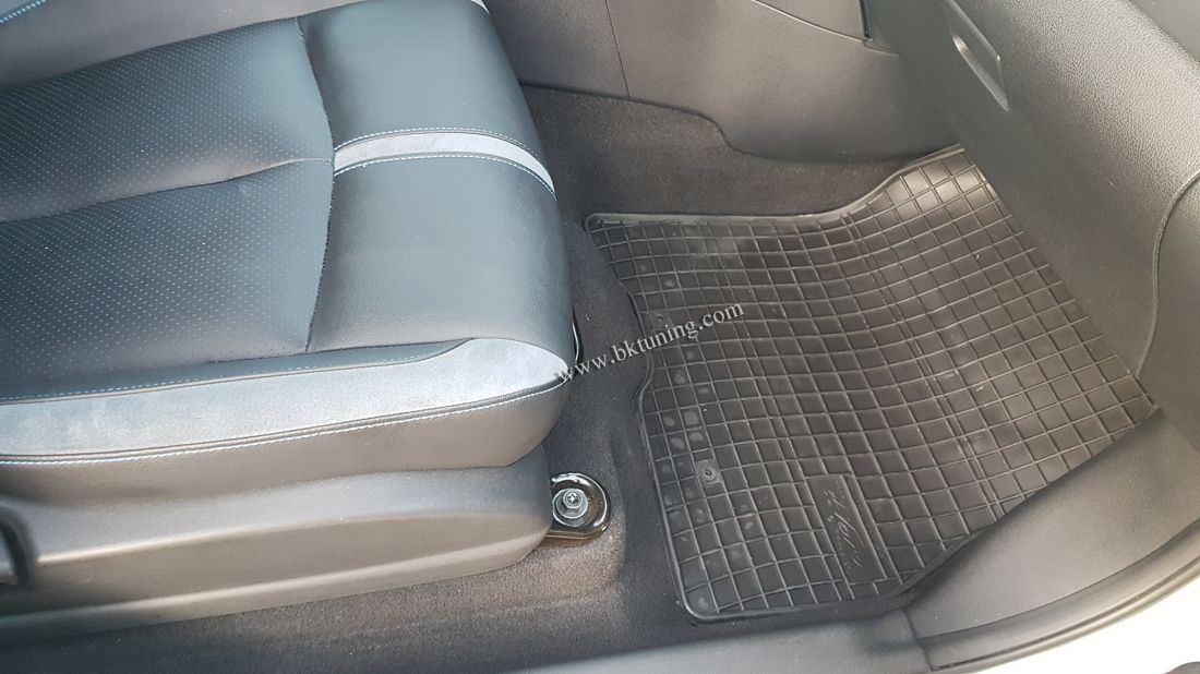 Гумени стелки за Nissan Leaf (2017+)