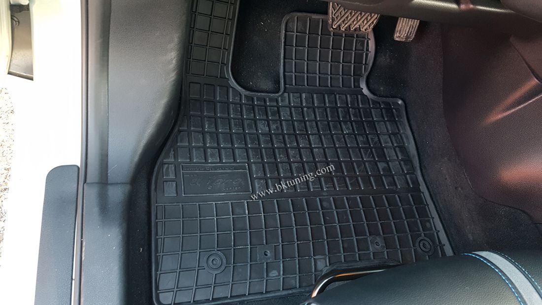 Гумени стелки за Nissan Leaf (2017+)