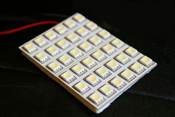 Диодна плочка с 36 SMD диода
