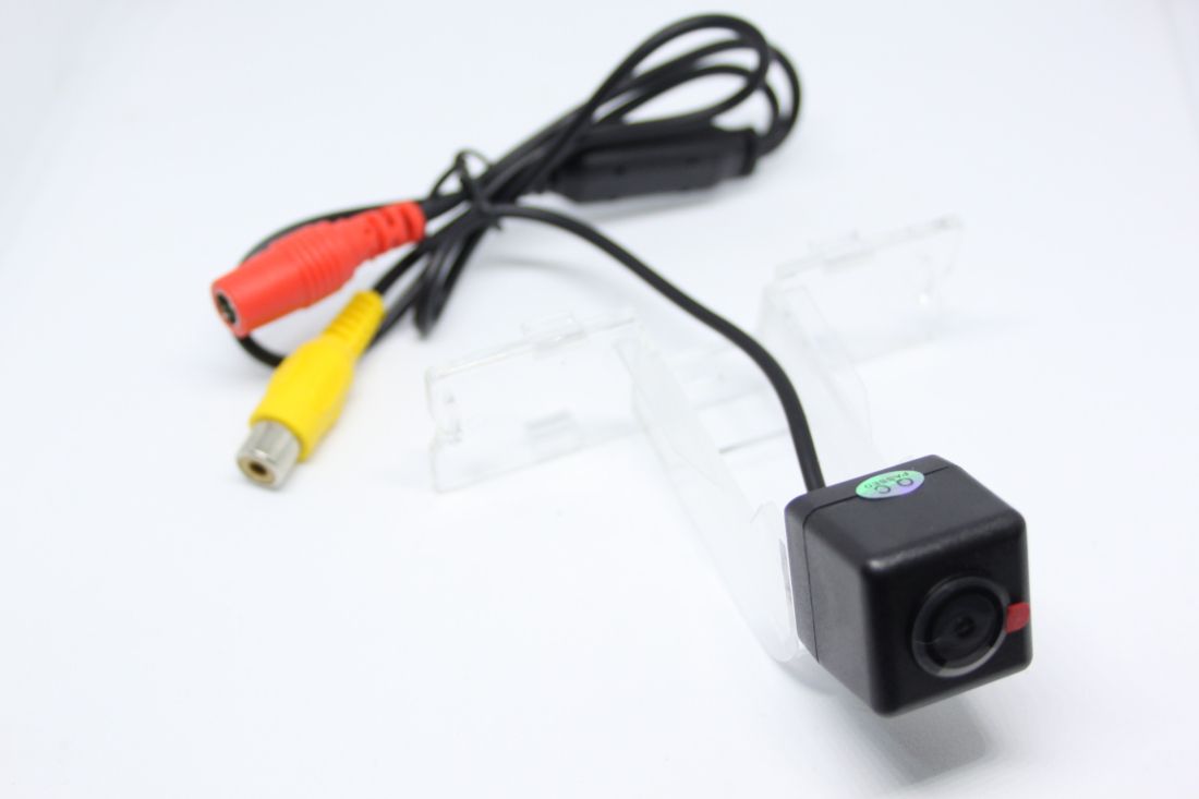 Камера за задно виждане за Suzuki Swift (2011-2017)