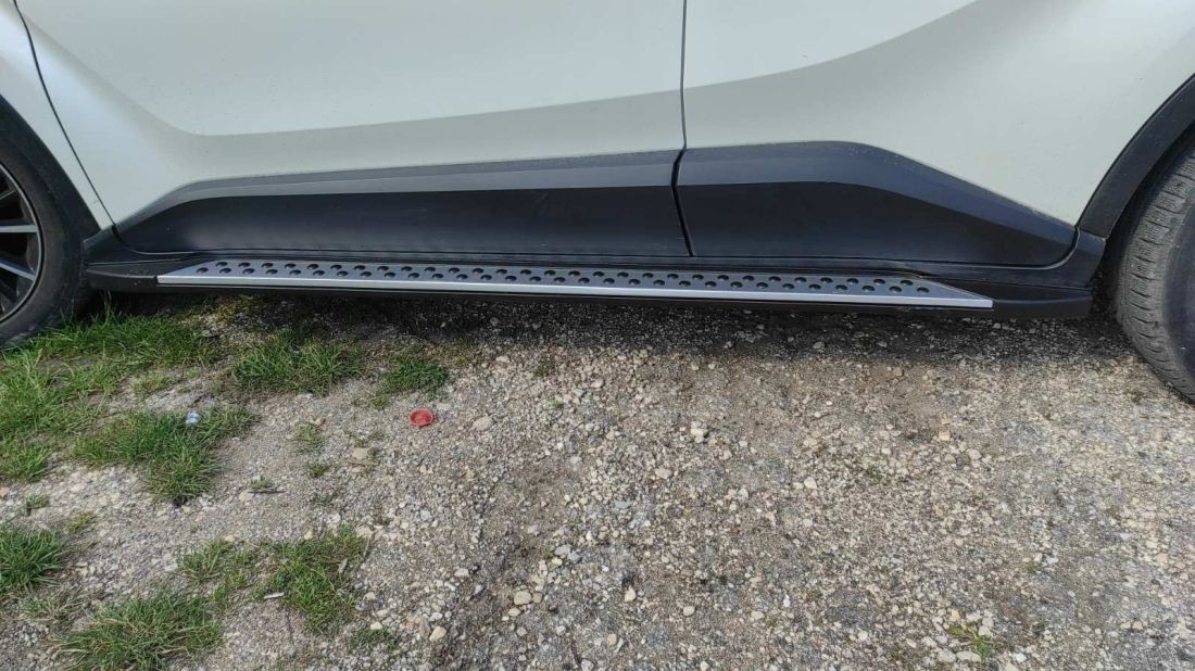 Степенки за Toyota C-HR (2016-2023)