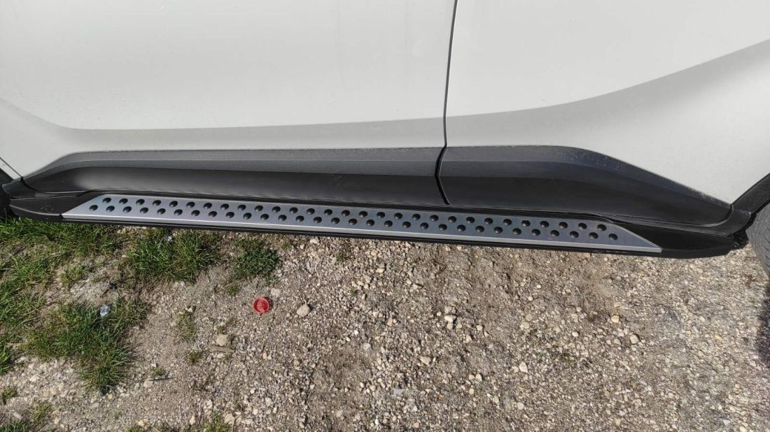 Степенки за Toyota C-HR (2016-2023)