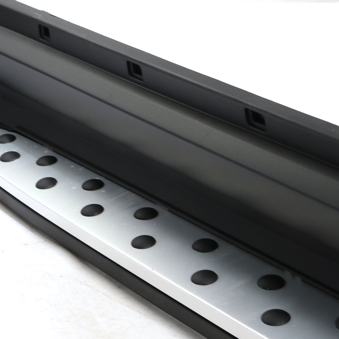 Степенки за Hyundai Tucson (2004-2012) - BMW Дизайн