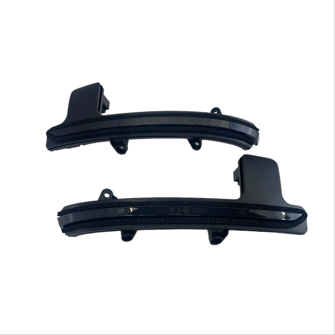 Диодни мигачи за странични огледала за Mazda CX-5, CX-8, CX-9 (2017+) - опушени с бягащ мигач