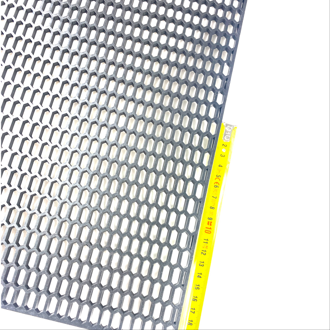 Мрежа от пластмаса тип пчелна пита - черна / ситна