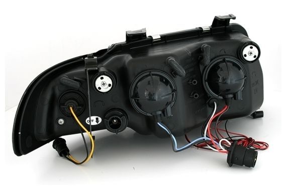 Кристални фарове за Audi A4 Angel Eyes (1995-1998) - черни