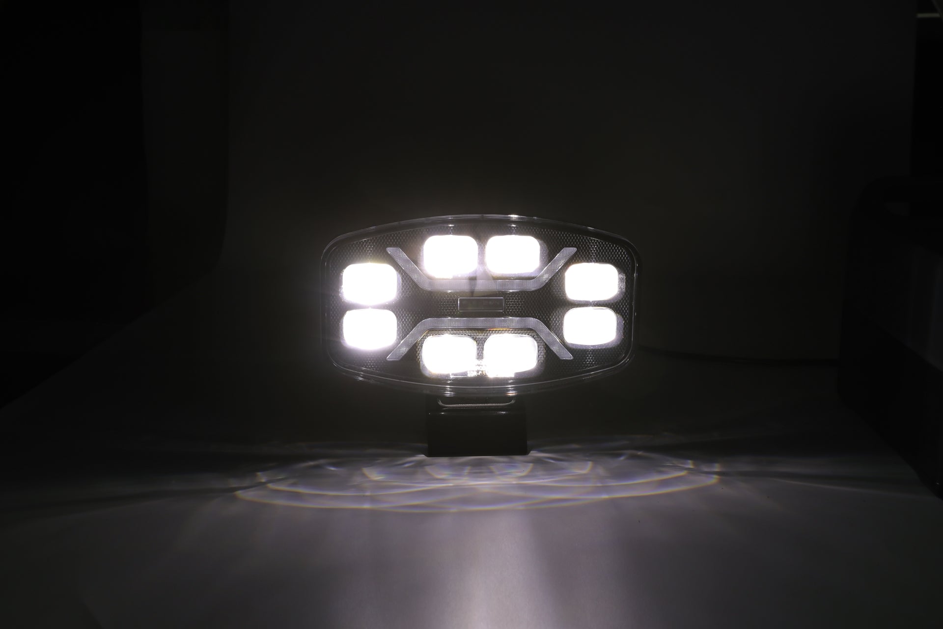 LED Халоген Фар DRL бяла/жълта светлина - 12-24V за джип, камион, агротехника и др.