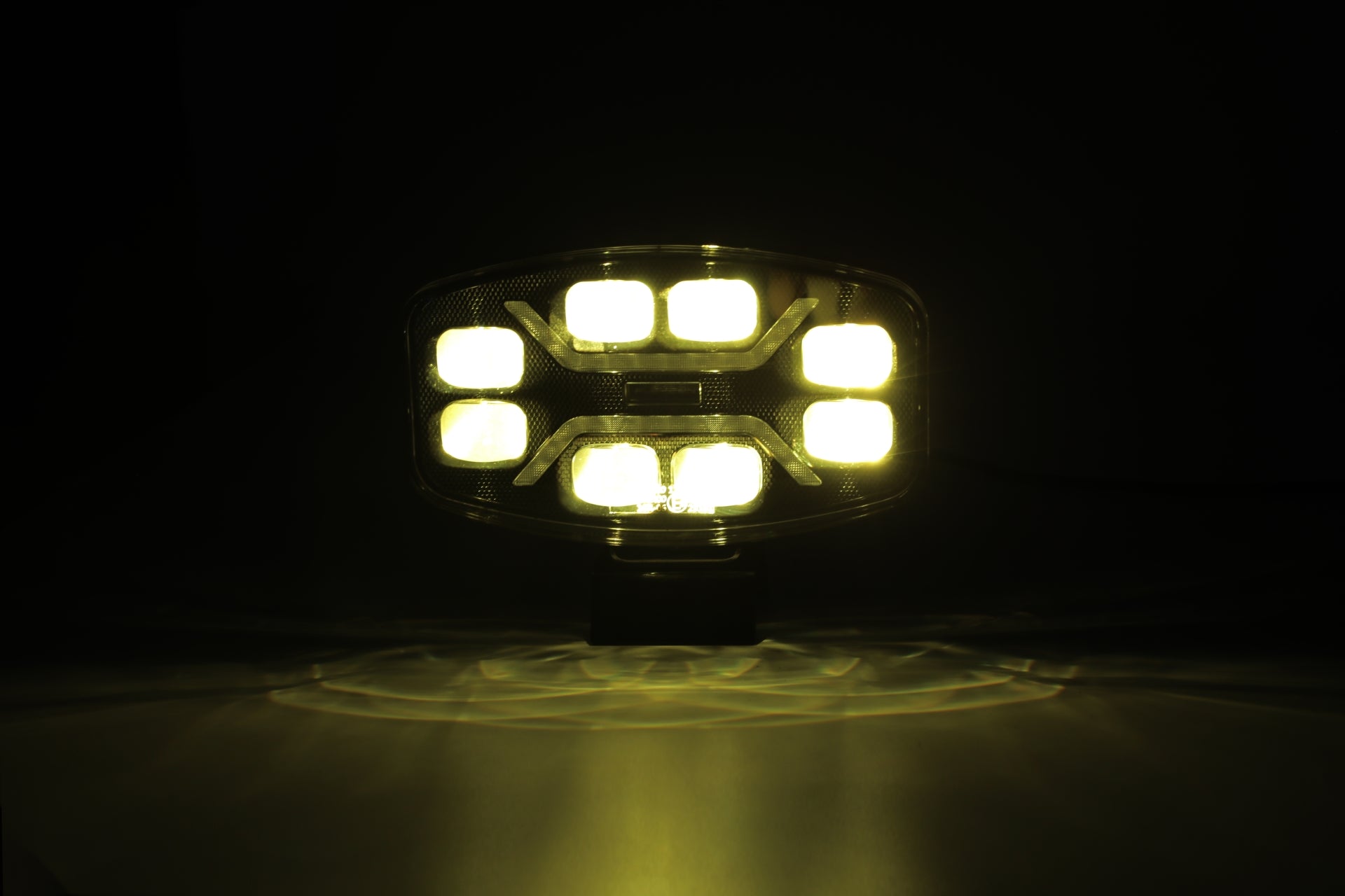 LED Халоген Фар DRL бяла/жълта светлина - 12-24V за джип, камион, агротехника и др.